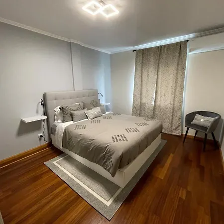 Lägenhet Picturesque Penthouse Vila Franca do Campo