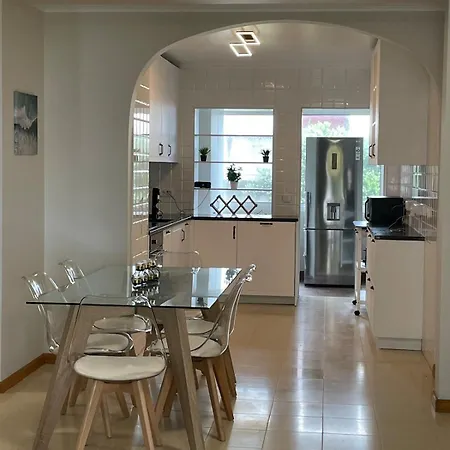 Picturesque Penthouse Lägenhet Vila Franca do Campo