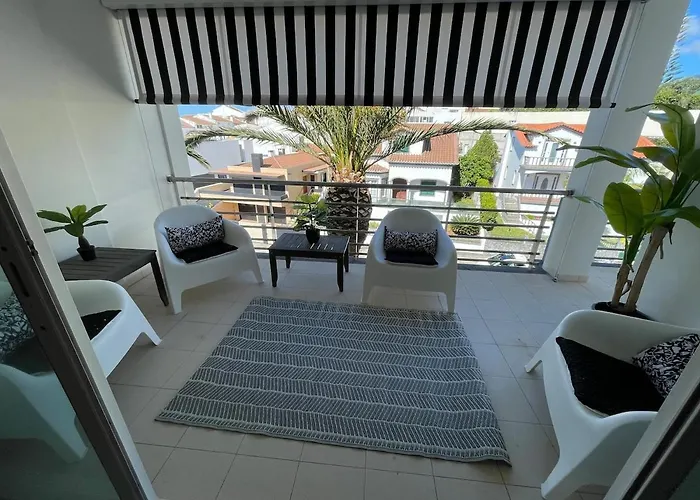 Picturesque Penthouse * Vila Franca do Campo